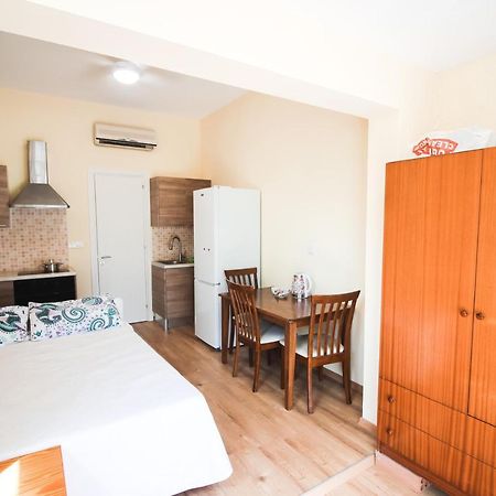 Hotel Moon-Light Studio Larnaca Zewnętrze zdjęcie